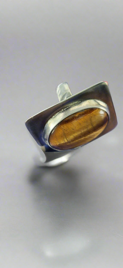 Eye on Ring
